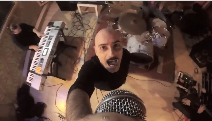 Marta sui Tubi, A Modo mio: testo, video ufficiale e date tour