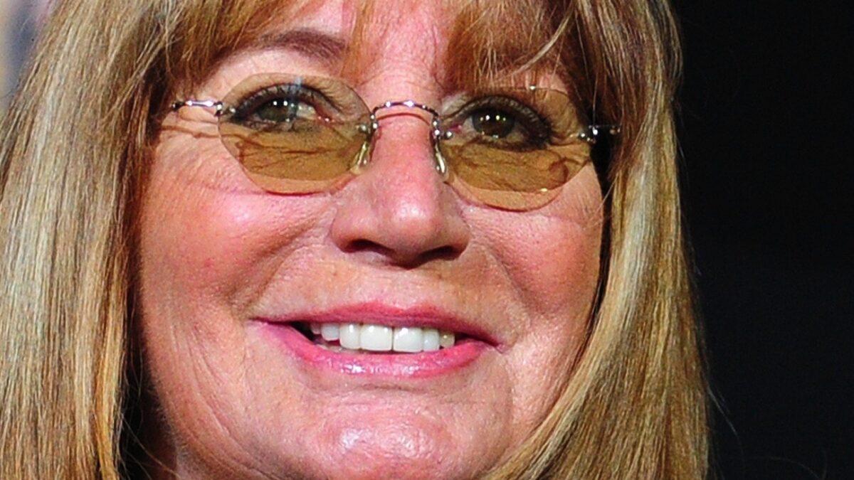 Penny Marshall torna al cinema dirigendo il biopic su Effa Manley