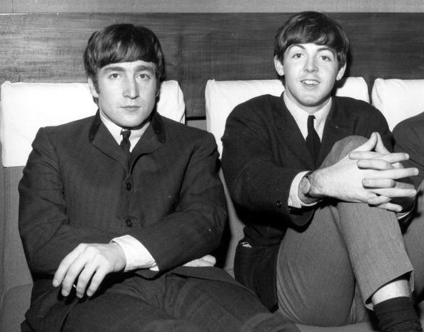 Lennon o McCartney? Il sondaggio-documentario lungo dieci anni (Video)