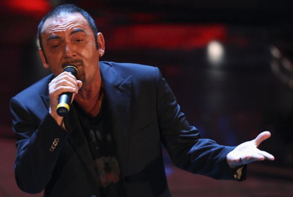 Mango è morto: le canzoni più famose, da Oro a La Rondine [testo e video]