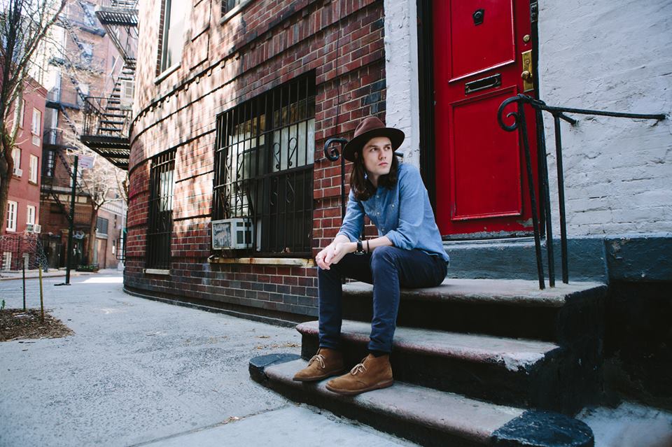 Brit Awards 2015, James Bay vince il Critics’ Choice Award: a Milano il 25 Gennaio