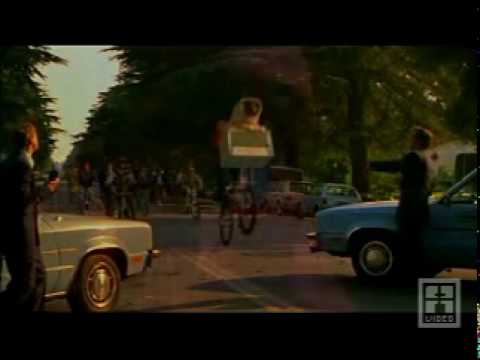 Michael Jackson – Someone in the dark (E.t Unoficial Video)