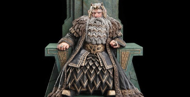 Lo Hobbit: la statua Weta di Re Thror sul trono