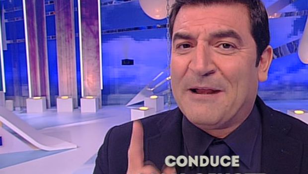 Max Giusti: “La papera non fa l’eco flop? Share non sufficiente, ma puntate corte e senza anteprima”