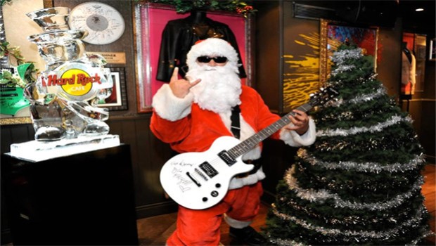 Natale 2014, i cinque regali che i metallari vorrebbero trovare sotto l’albero