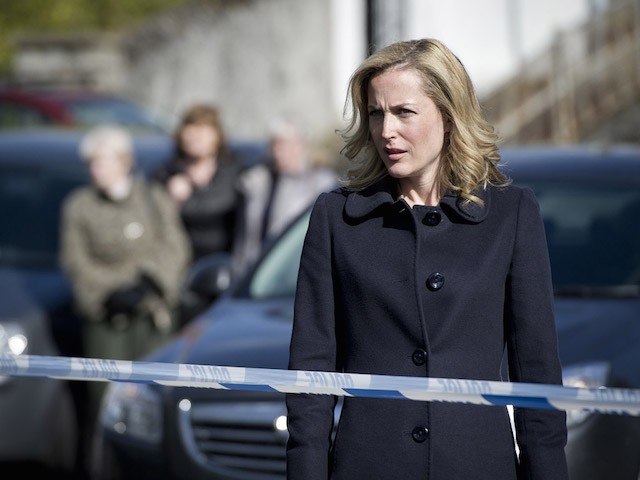 The Fall, su Sky Atlantic il thriller che trova il ritmo nelle menti dei due protagonisti