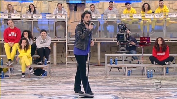 Amici 14 speciale 19 gennaio 2015: eliminati The Whips, entra Valentina, salvi Gabriele e Attika