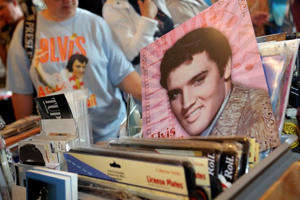 Elvis Presley avrebbe compiuto 80 anni l’8 gennaio 2015: festa in streaming su ElvisTheMusic.com