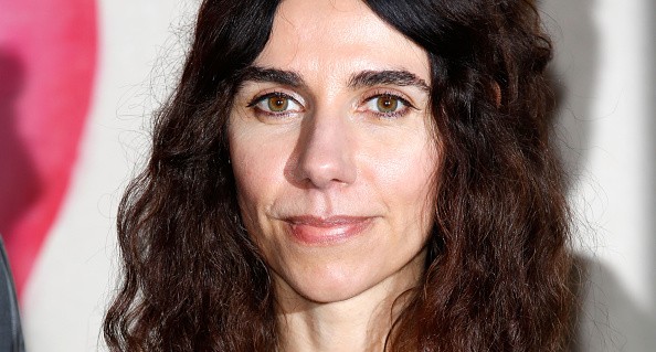 PJ Harvey registrerà il nuovo album dal vivo al Somerset House di Londra