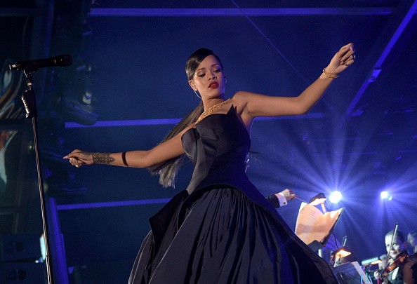 Rihanna, World Peace: testo, traduzione e audio. E’ il nuovo singolo?