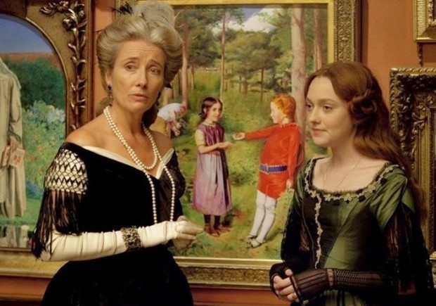 Effie Gray: nuovo trailer del dramma biografico con Emma Thompson e Dakota Fanning