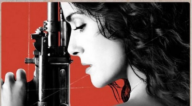 Everly: trailer e poster dell’action con Salma Hayek