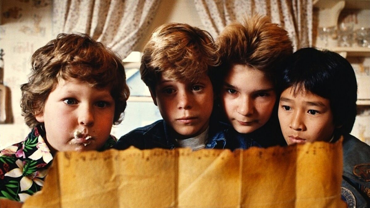 I Goonies 2 non sarà un sequel ma non c’è una sceneggiatura: parla Frank Marshall