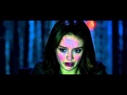 Ouija – Scena in italiano “Scappate”