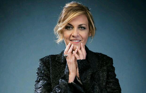 Irene Grandi passa alla Sony Music: dopo Sanremo 2015 il tour teatrale