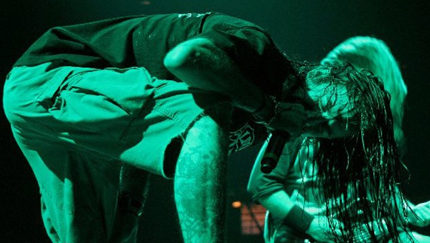 Un fan dei Lamb of God denuncia Live Nation per i traumi subiti ad un concerto