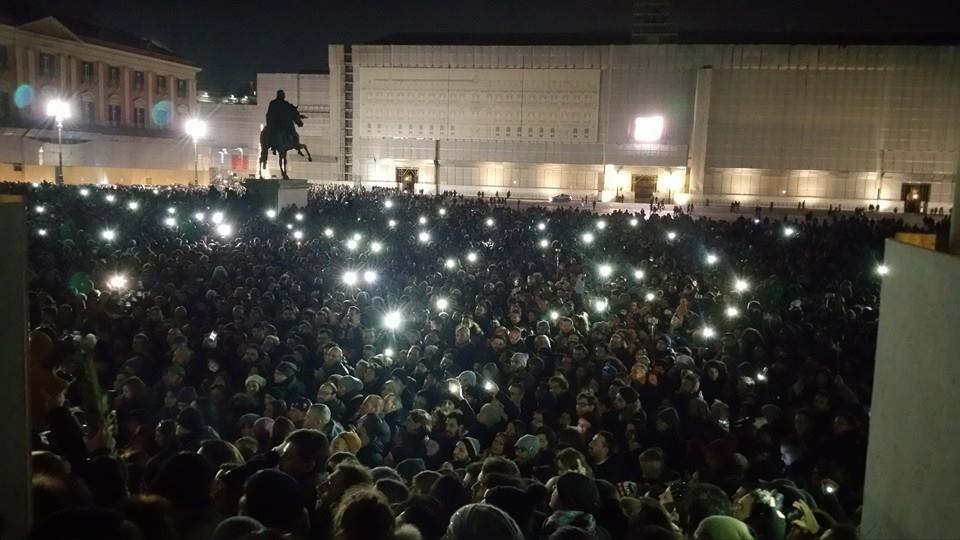 Pino Daniele, Gigi D’Alessio mediatore per i funerali a Napoli: “Ne sarebbe stato contento”