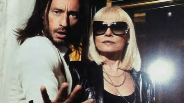 Raffaella Carrà, Forte Forte Forte: testo e audio della canzone remix
