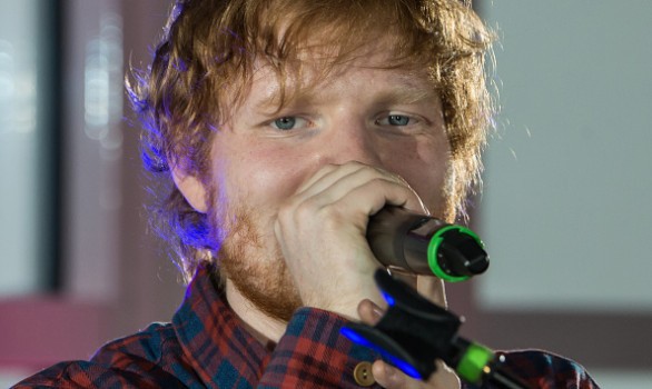 Ed Sheeran ha donato il suo disco d’oro ad un bar