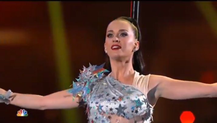 Super Bowl 2015, Katy Perry: esibizione [video e foto]