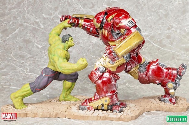 Avengers: Age of Ultron – nuova statua diorama “Hulkbuster vs. Hulk”