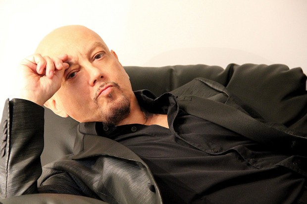 Enrico Ruggeri, Tre signori è il nuovo singolo: testo
