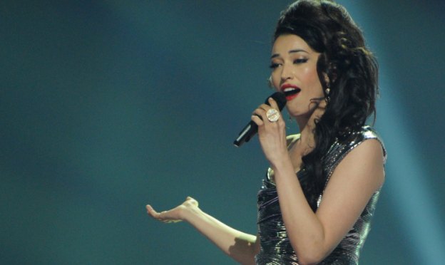 Nina Zilli a Sanremo 2015 canta Sola [video intervista]