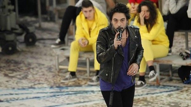 Francesco Sarcina a Blogo: “Amici, il selfie a Sanremo, il perbenismo italiano e… il colbacco”