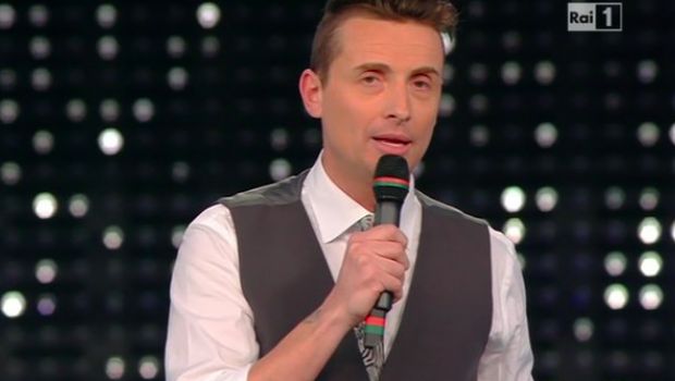 Angelo Pintus su Sanremo 2015: “Ho sentito una luce che si spegneva. Il pezzo non era il massimo”