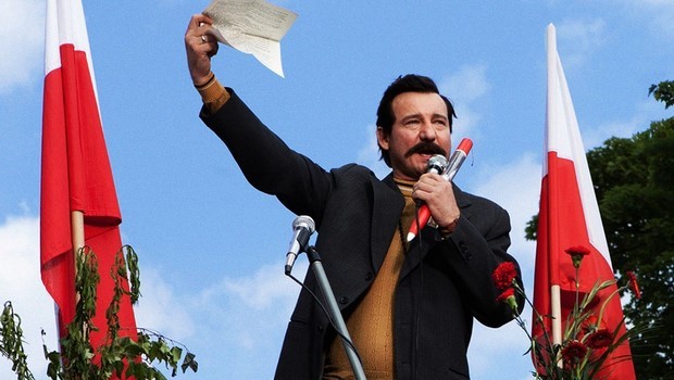 Stasera in tv su Rai 3: “Walesa – L’uomo della speranza”