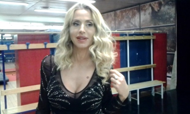 Notti sul ghiaccio, Valeria Marini a Blogo: “Ho accettato perché c’è Milly Carlucci!” (VIDEO)