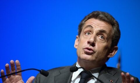 Sarkozy condannato a 3 anni per aver corrotto un magistrato