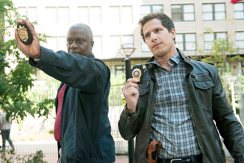 Andy Samberg presenterà gli Emmy Awards 2015