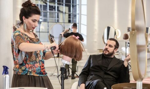Hair, 29 marzo 2015, diretta prima puntata: Sabrina eliminata dal Costantino Show