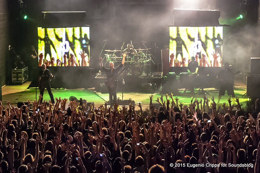 Devin Townsend foto concerto Live Club Trezzo 8 Marzo 2015