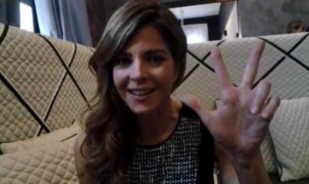 Le tre rose di Eva 3, Elisabetta Pellini a Blogo: “Che ansia le scene passionali!” (VIDEO)