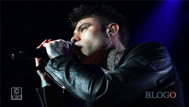Fedez ad Assago: foto, video e commenti dal concerto al Forum, 22 Marzo 2015
