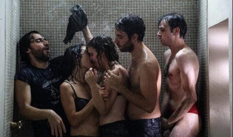 Fino a qui tutto bene: 3 clip della commedia di Roan Johnson
