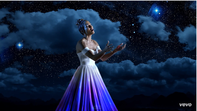 Jennifer Lopez, Feel the light: testo, traduzione e video ufficiale