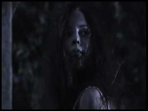 Anna Karenina Soundtrack – 04 – Anna Marches Into A Waltz – Dario Marianelli