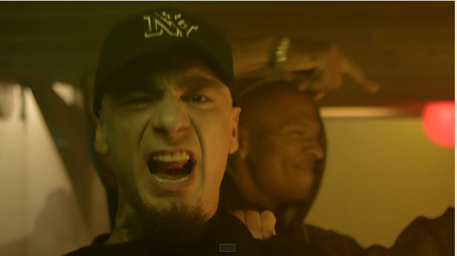 J-ax, Sopra la media è il nuovo singolo: testo e video ufficiale