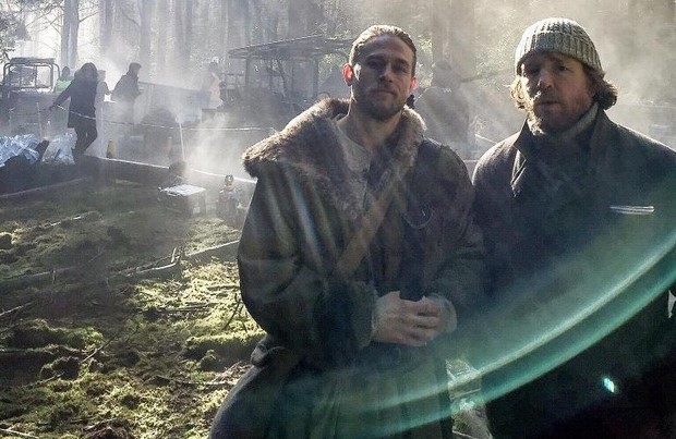 Knights of the Round Table: riprese iniziate e prima foto dal set con Guy Ritchie e Charlie Hunnam
