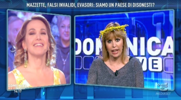 Domenica Live, gli auguri di morte di Alessandra Mussolini verso la Kasta: “Menomale che c’è l’Isis!”