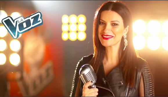 La Voz, Laura Pausini canta La Soledad a ritmo di flamenco (e conquista il pubblico)