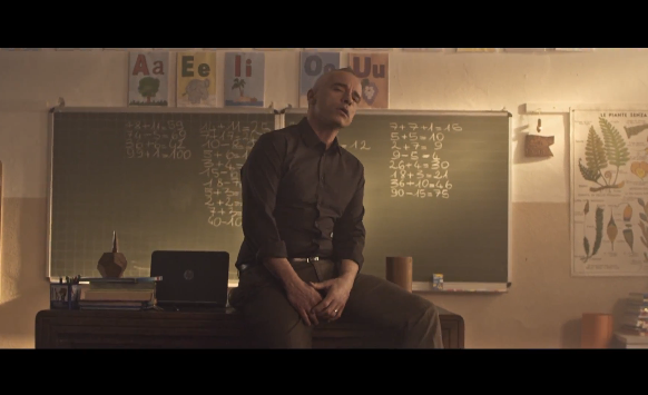 Eros Ramazzotti, Alla fine del mondo: testo e video ufficiale