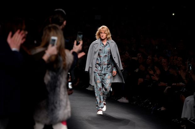 Zoolander 2, Ben Stiller e Owen Wilson sfilano a Parigi per Valentino