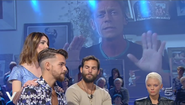 Verissimo ft. Isola dei famosi Reunion, Siffredi contro Scanu: “Ti spremevi solo i brufoli”
