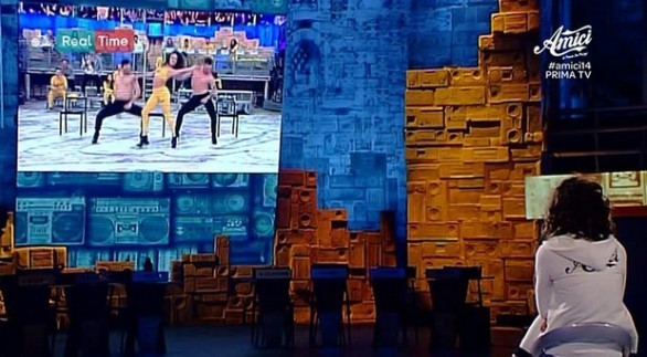 Amici 2015 prima puntata 11 aprile, Biagio Antonacci quarto giudice, Modà e Gianni Morandi ospiti
