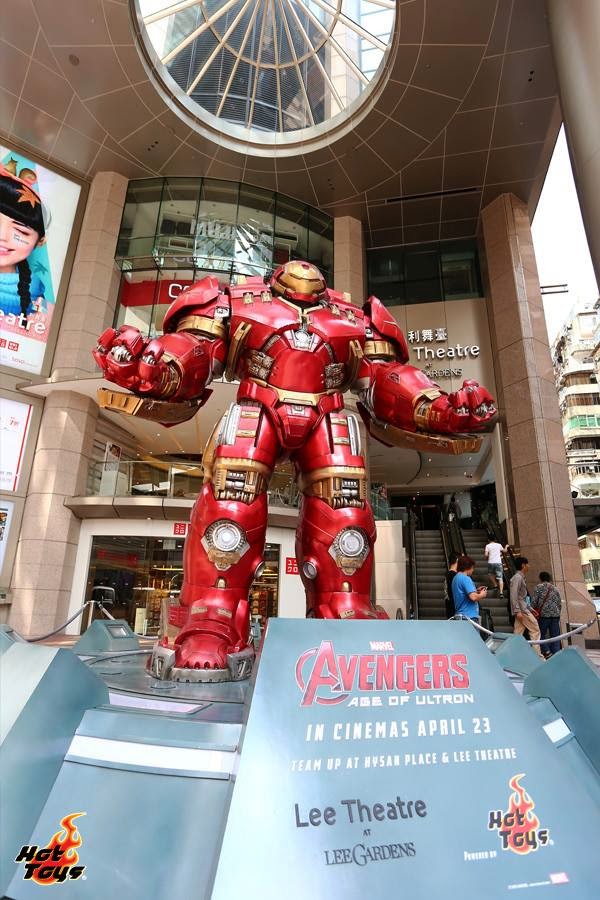 Avengers 2: a Hong Kong la mostra Hot Toys con l’Hulkbuster da 3 metri (foto e video)