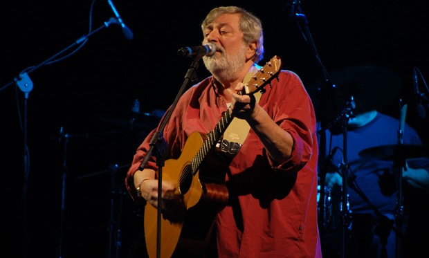 Francesco Guccini: “Troppo rap, abbiate pietà. A volte mi dico: ma questo che cavolo canta?